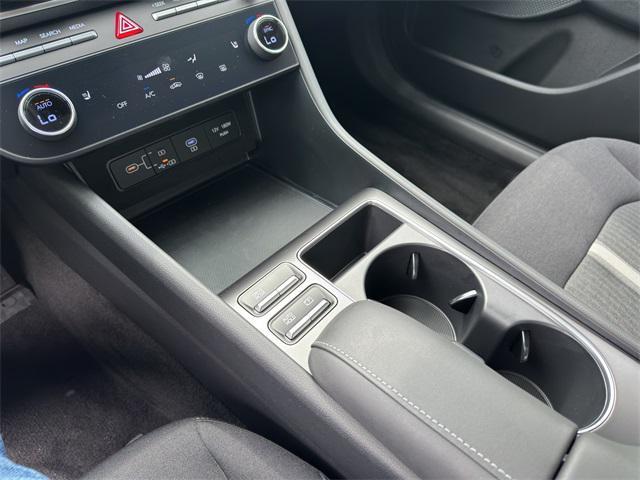 new 2025 Hyundai Sonata car, priced at $28,580
