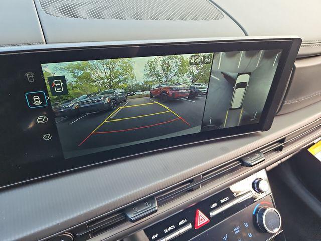 new 2025 Hyundai SANTA FE HEV car, priced at $48,520