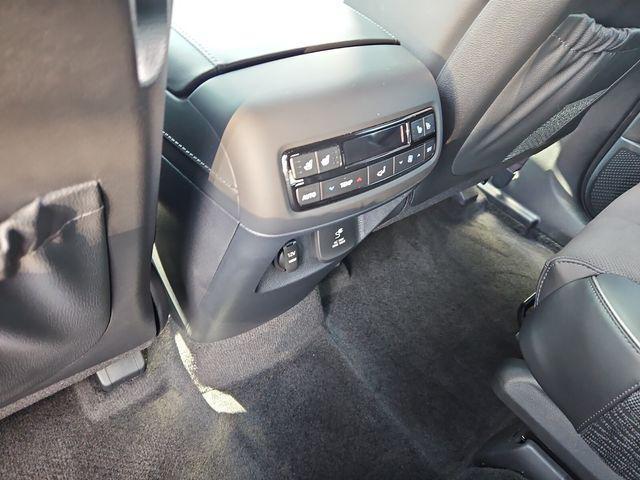 used 2025 Hyundai Palisade car, priced at $45,991