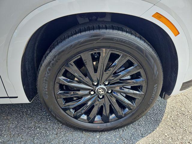 used 2025 Hyundai Palisade car, priced at $45,991