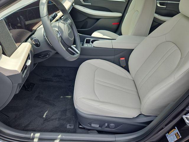 new 2025 Hyundai Sonata Hybrid car, priced at $38,015