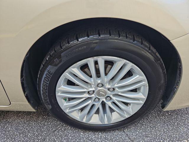 used 2015 Lexus ES 350 car, priced at $13,191