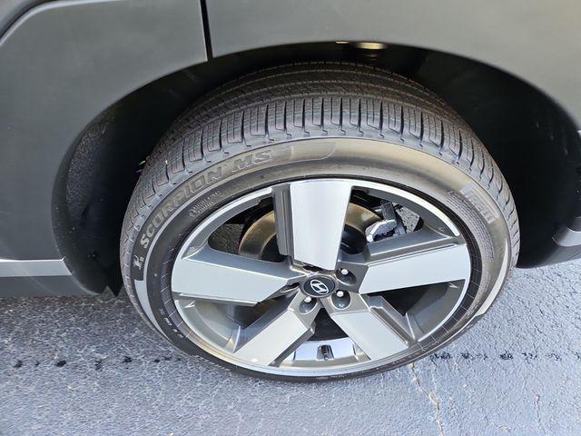 new 2025 Hyundai Santa Fe car, priced at $43,500