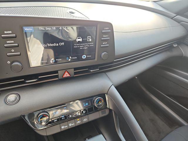 new 2025 Hyundai Elantra car, priced at $22,626