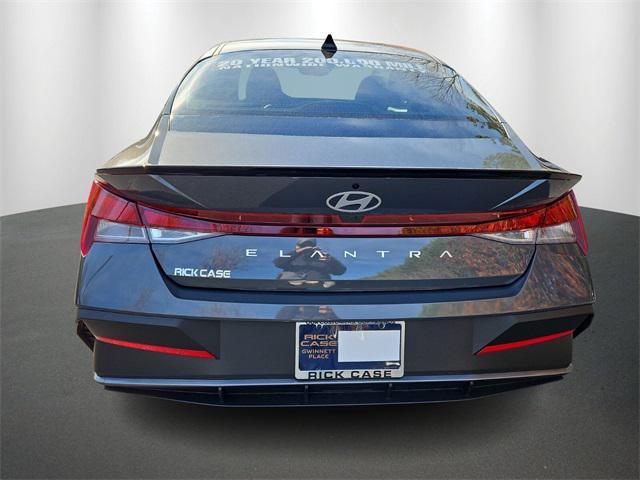 new 2025 Hyundai Elantra car, priced at $24,665