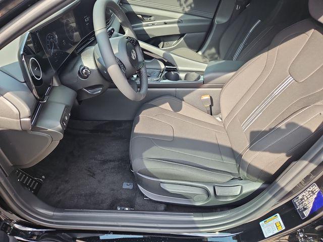 new 2025 Hyundai Elantra car, priced at $27,710