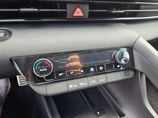 new 2025 Hyundai Elantra car, priced at $24,385