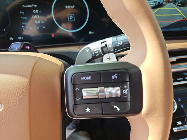 new 2025 Hyundai Santa Fe car, priced at $40,262