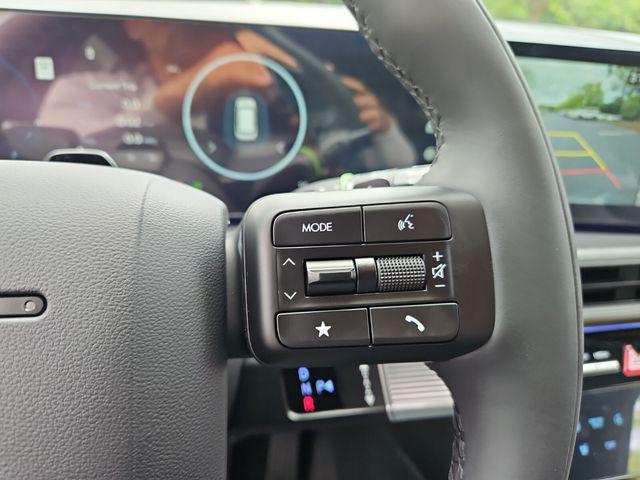 new 2025 Hyundai SANTA FE HEV car, priced at $48,259