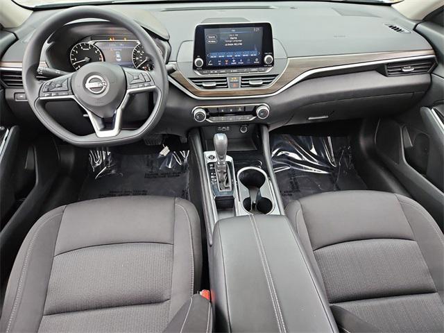 used 2023 Nissan Altima car, priced at $17,994