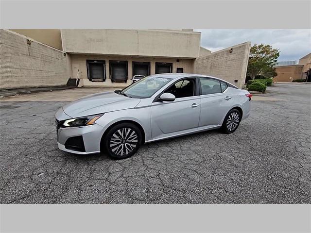 used 2023 Nissan Altima car, priced at $17,994