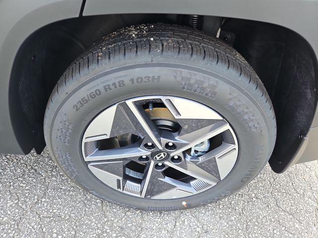 new 2025 Hyundai Tucson car, priced at $33,355
