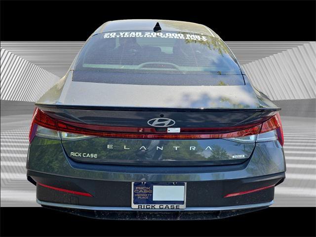new 2025 Hyundai Elantra car, priced at $27,595