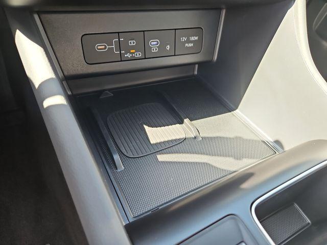 new 2025 Hyundai Sonata Hybrid car, priced at $31,580