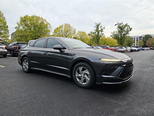 new 2025 Hyundai Sonata car, priced at $28,385