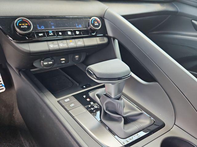 new 2025 Hyundai Elantra car, priced at $22,598