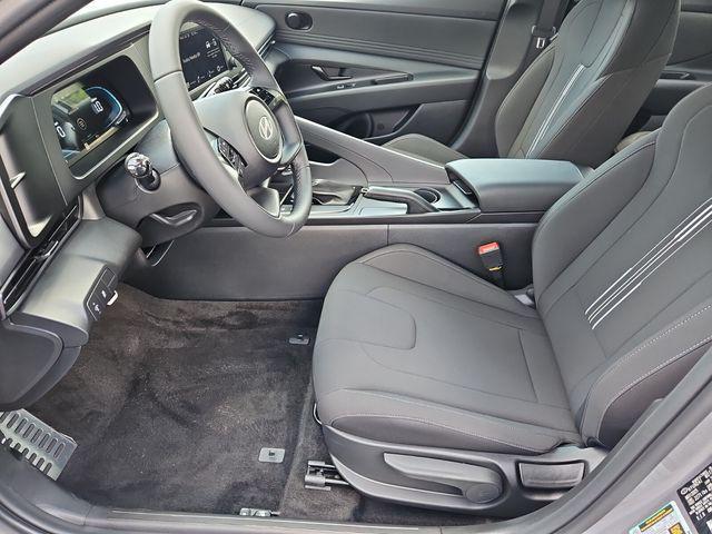 new 2025 Hyundai Elantra car, priced at $22,598
