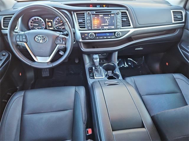 used 2019 Toyota Highlander car, priced at $29,993