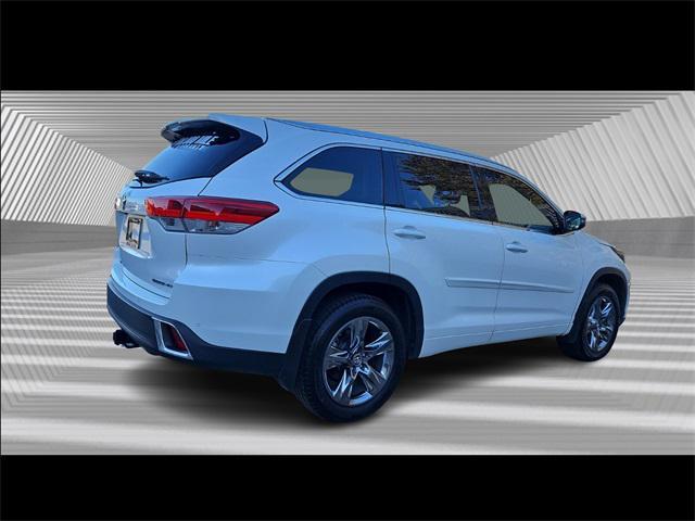 used 2019 Toyota Highlander car, priced at $29,993