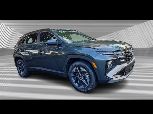 new 2025 Hyundai TUCSON Hybrid car, priced at $33,303