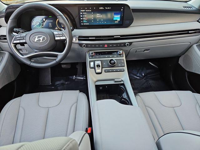 used 2025 Hyundai Palisade car, priced at $38,491
