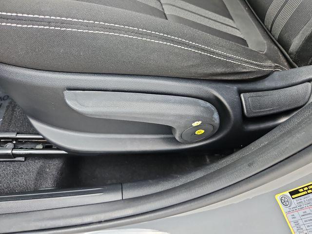 used 2022 Hyundai Venue car, priced at $17,591