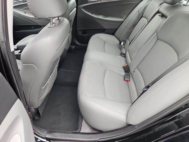 used 2015 Hyundai Sonata Hybrid car, priced at $9,792
