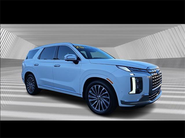 used 2025 Hyundai Palisade car, priced at $49,991