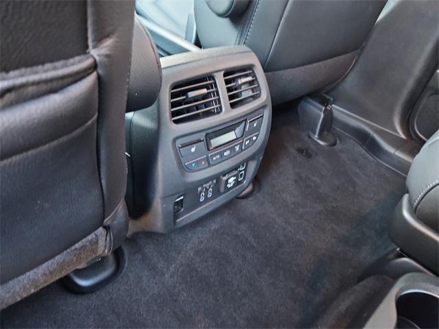 used 2022 Honda Pilot car, priced at $37,991