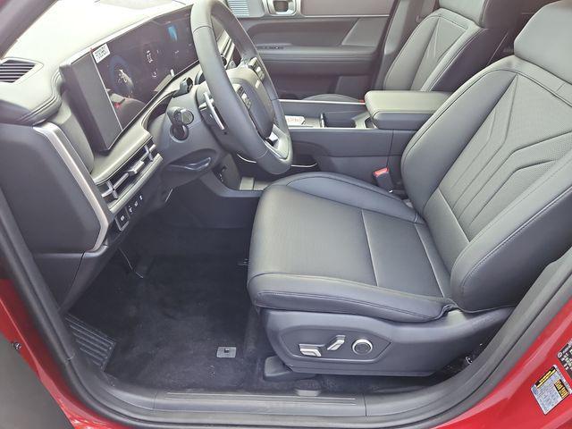 new 2025 Hyundai Santa Fe car, priced at $38,649