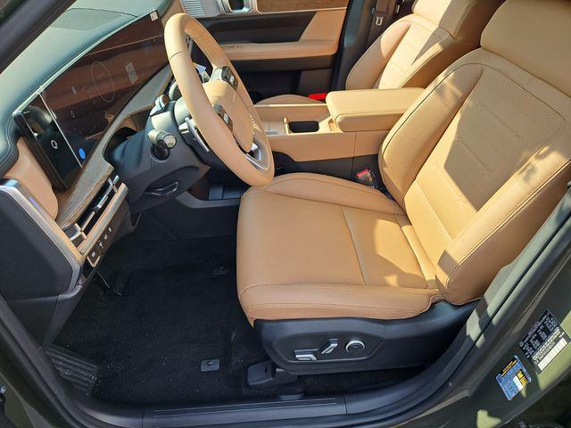 new 2025 Hyundai Santa Fe car, priced at $43,600
