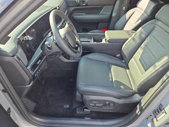new 2025 Hyundai Santa Fe car, priced at $46,170