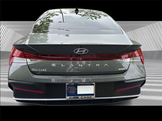 new 2025 Hyundai Elantra car, priced at $30,325