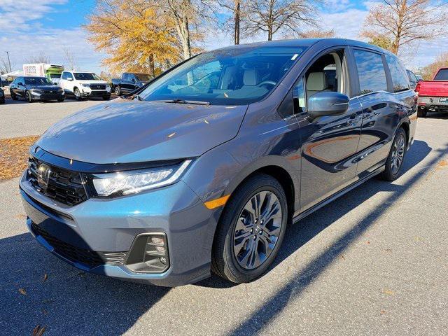 new 2025 Honda Odyssey car, priced at $48,005