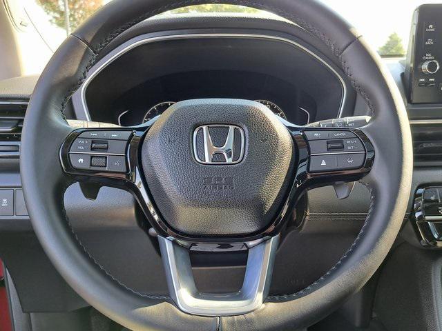 used 2025 Honda Pilot car, priced at $45,600