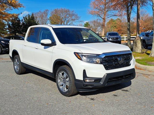 new 2025 Honda CR-V Hybrid car, priced at $37,955