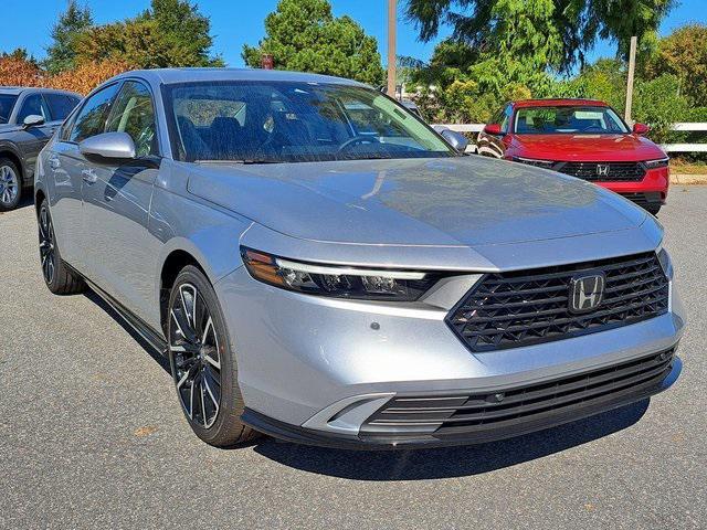 new 2025 Honda Accord Hybrid car, priced at $40,892