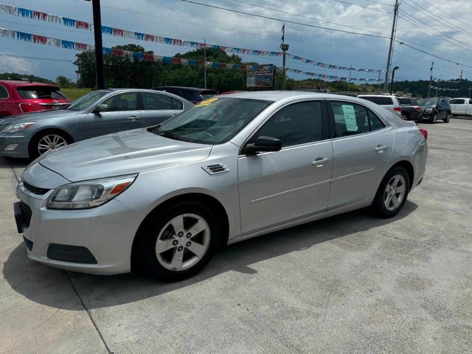 used 2015 Chevrolet Malibu car, priced at $7,350