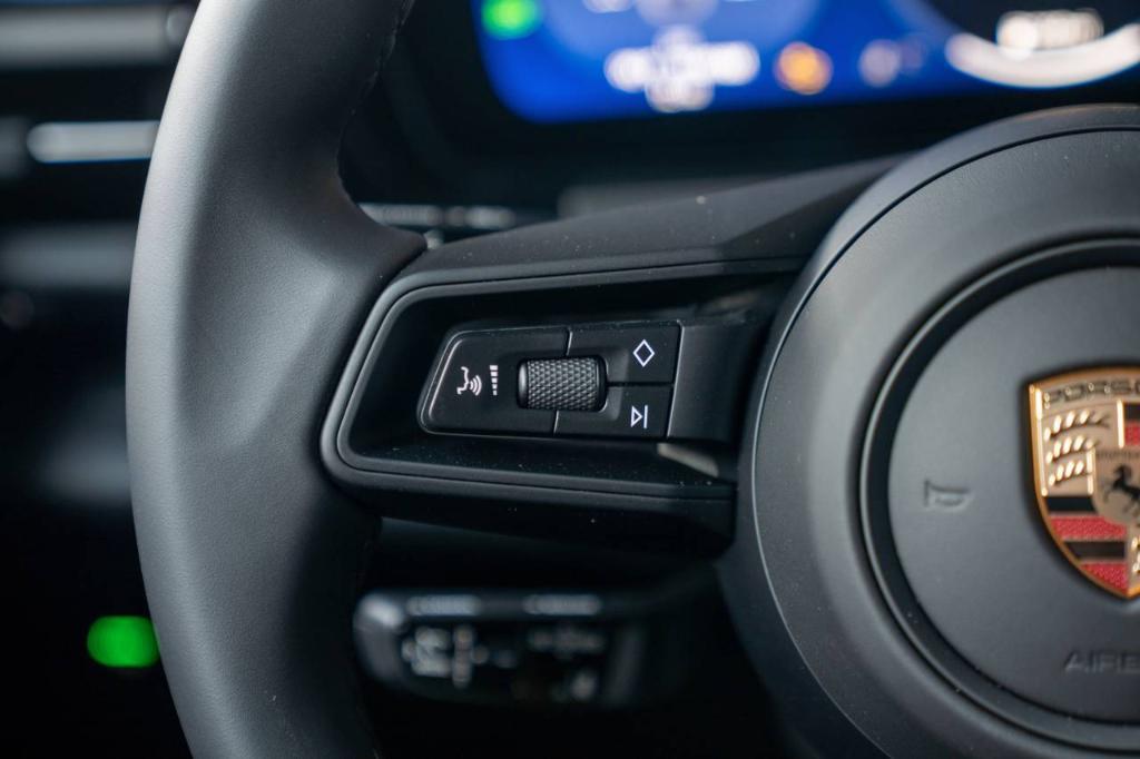 new 2025 Porsche Macan car, priced at $105,385