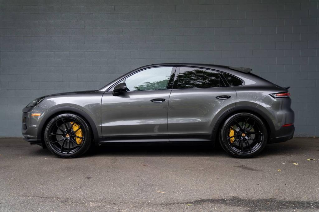 new 2025 Porsche Cayenne car, priced at $227,175