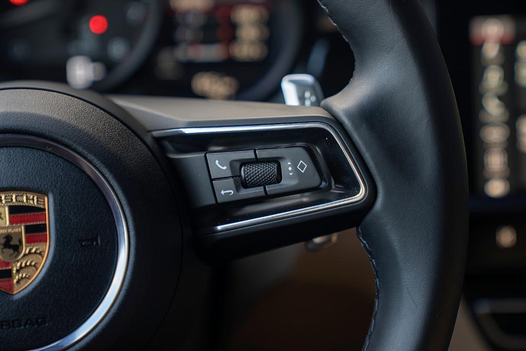 used 2025 Porsche Macan car, priced at $62,900