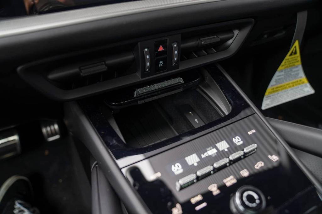 new 2025 Porsche Cayenne car, priced at $111,545