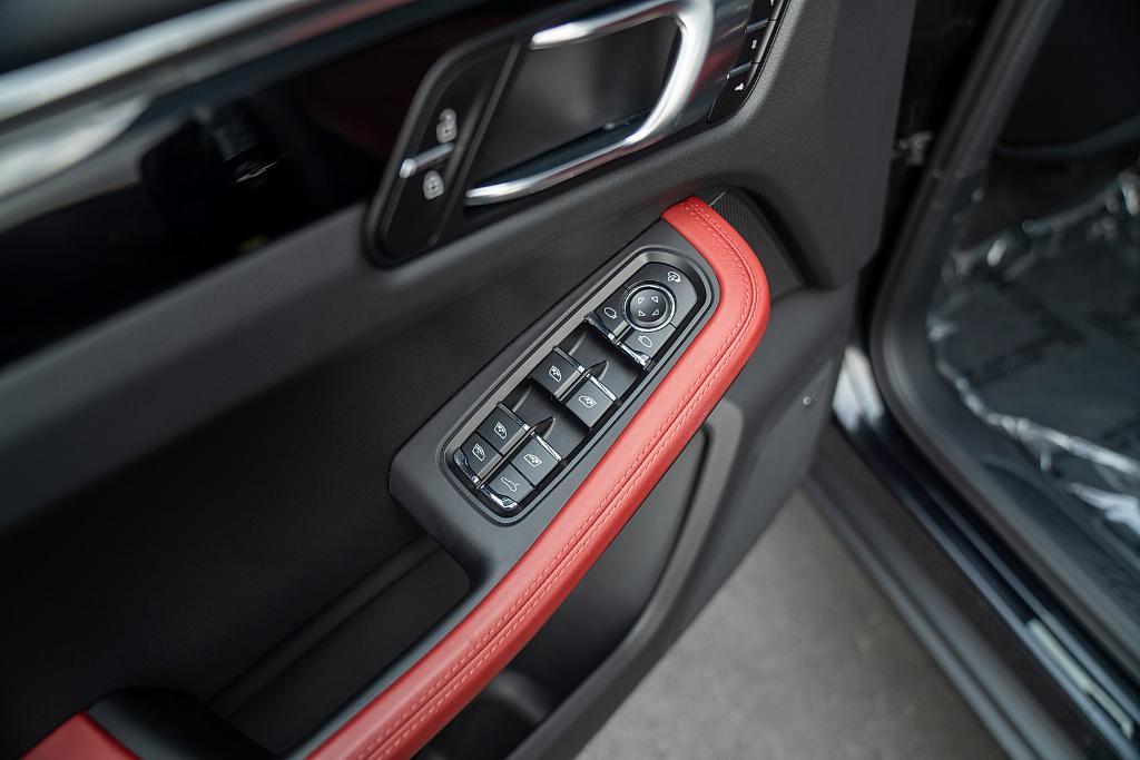 used 2025 Porsche Macan car, priced at $63,900