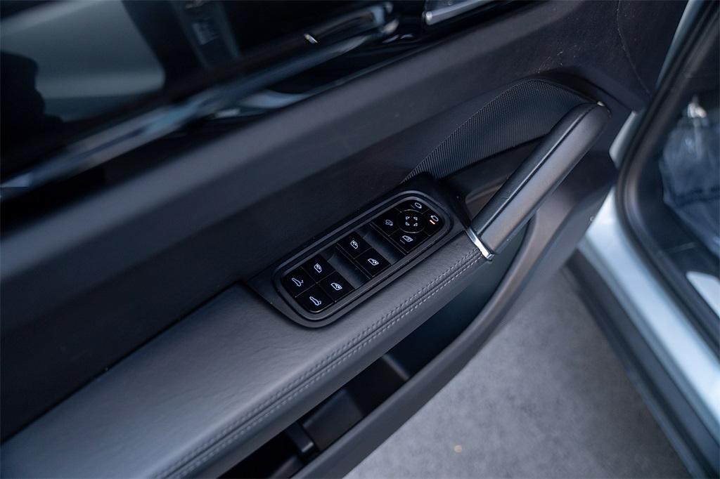 used 2021 Porsche Cayenne car, priced at $68,900