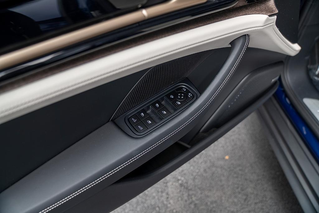 used 2024 Porsche Panamera car, priced at $111,900