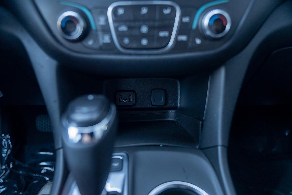 used 2018 Chevrolet Equinox car, priced at $13,990