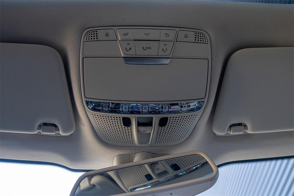 used 2019 Mercedes-Benz GLC 300 car, priced at $19,899