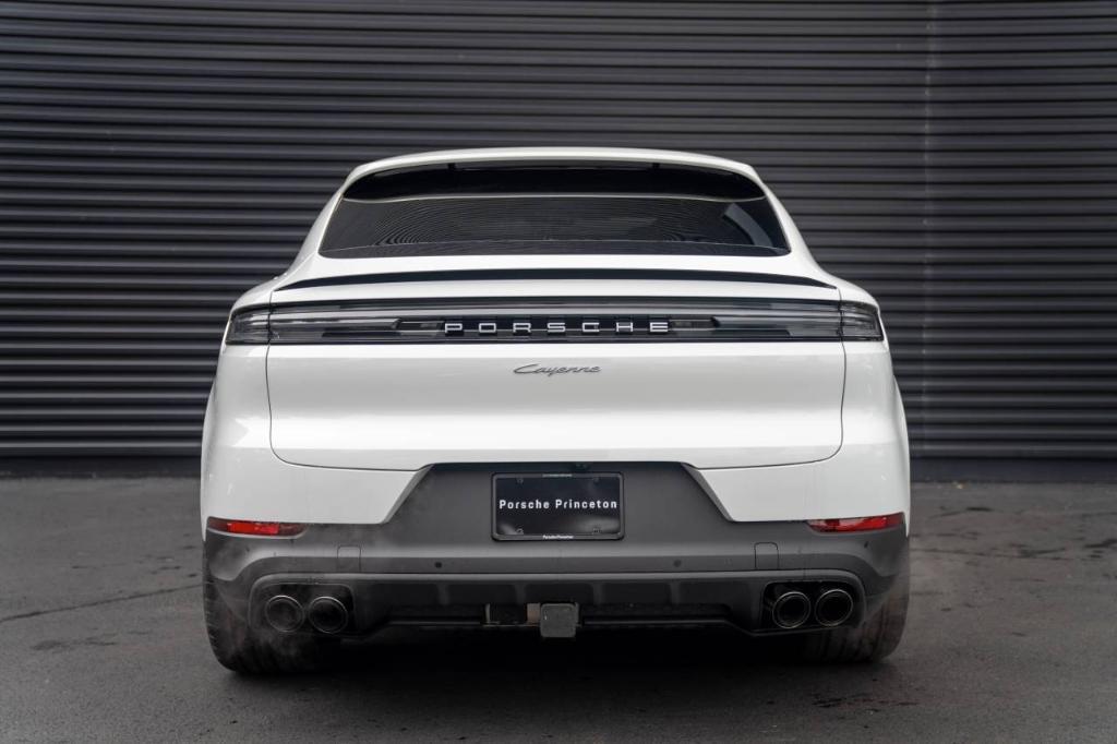 new 2025 Porsche Cayenne car, priced at $111,785