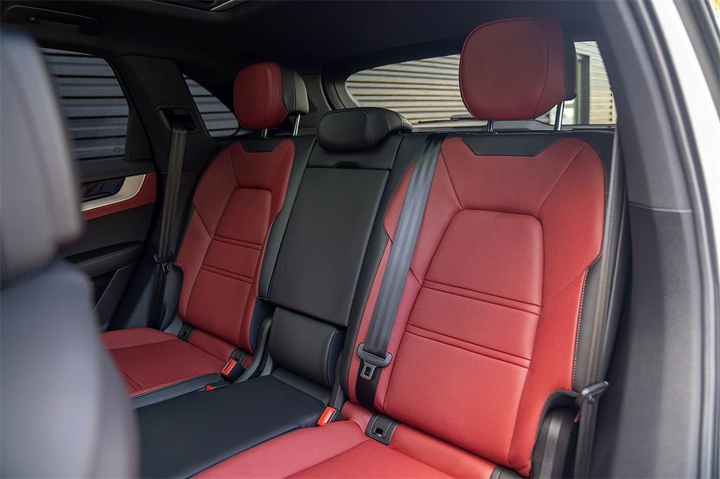 used 2025 Porsche Cayenne car, priced at $99,900