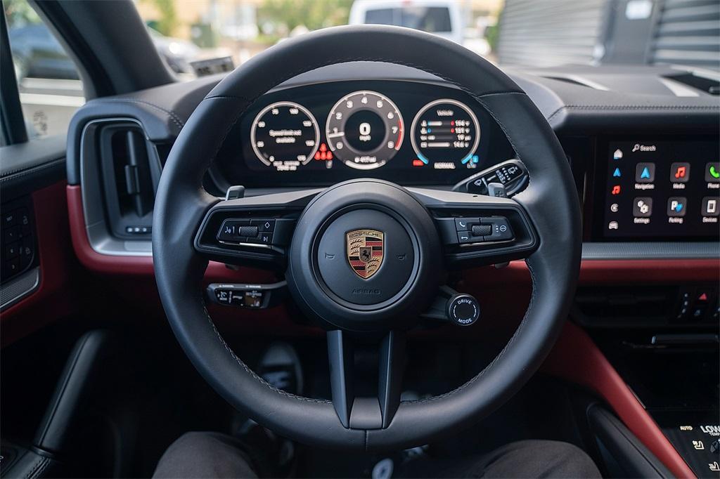 used 2025 Porsche Cayenne car, priced at $99,900